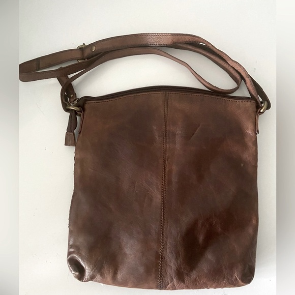 VINTAGE SOUL LEATHER CROSSBODY BAG - Picture 5 of 9